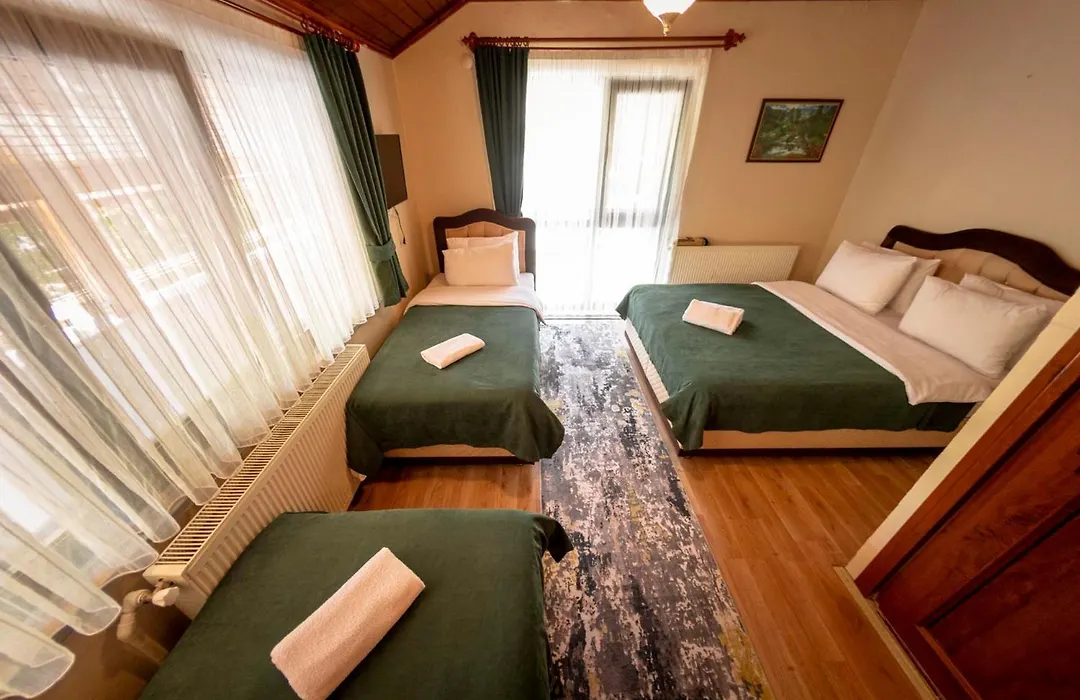 Homestay Guest House Dormitory Sleeping Rooms - Be My Guest-1