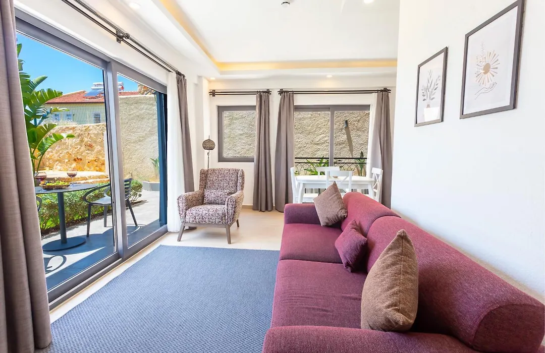 Lobelya Suites-1