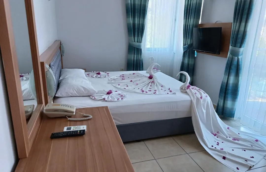 Wonder Life Hotel-1