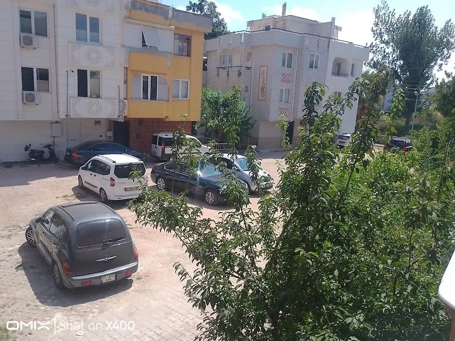 8 Kisilik Konforlu Ve Ferah Bir Villa-1