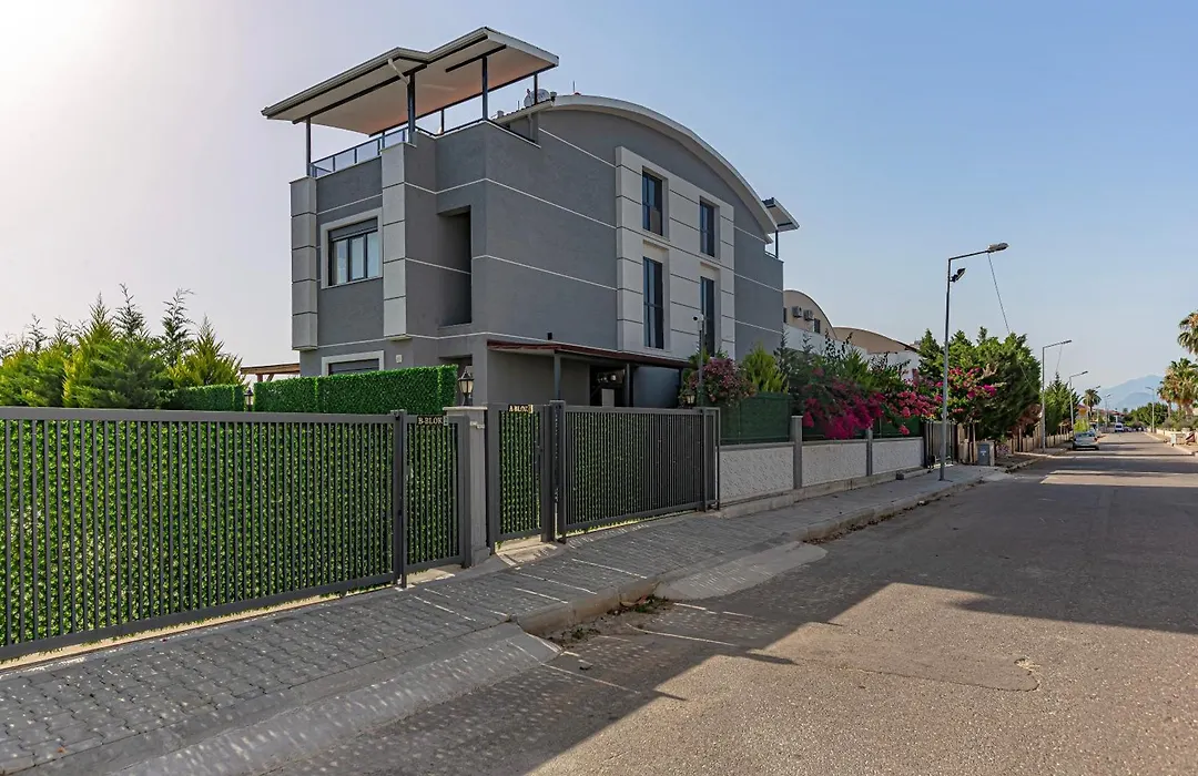 Villa Tosun-1