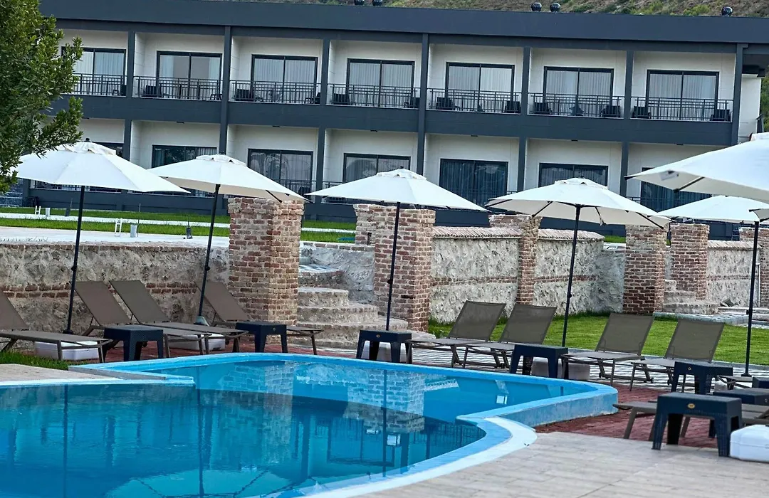 Mithat otel-1