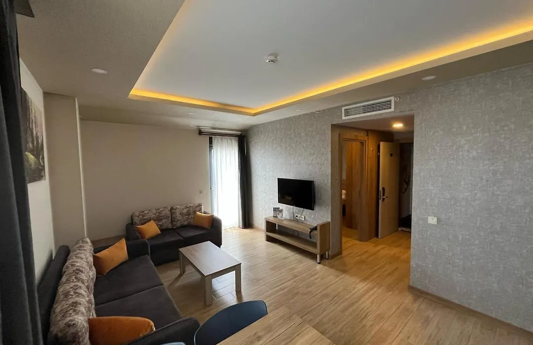 Golden World Suite Hotel-1