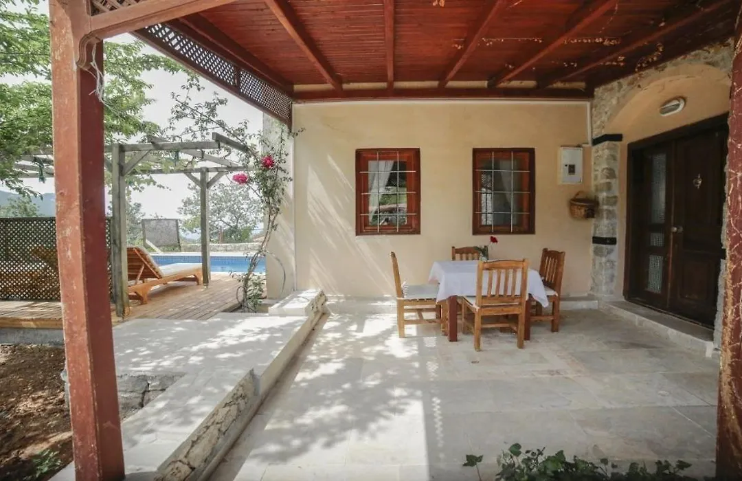 Kleo Cottages-1