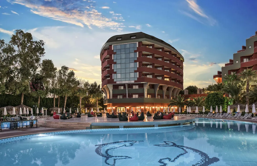 Delphin Deluxe Resort-1