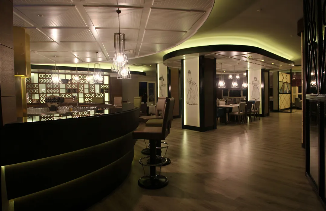 Goldcity Hotel-1