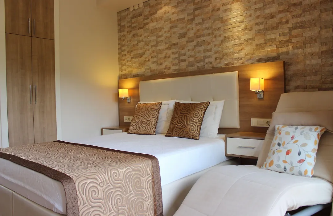 Papirus Hotel-1