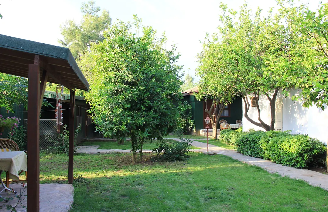 Esralina Pansiyon-1
