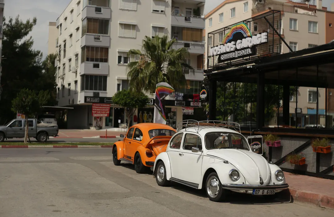 Beetle House Coffee Hotel-1