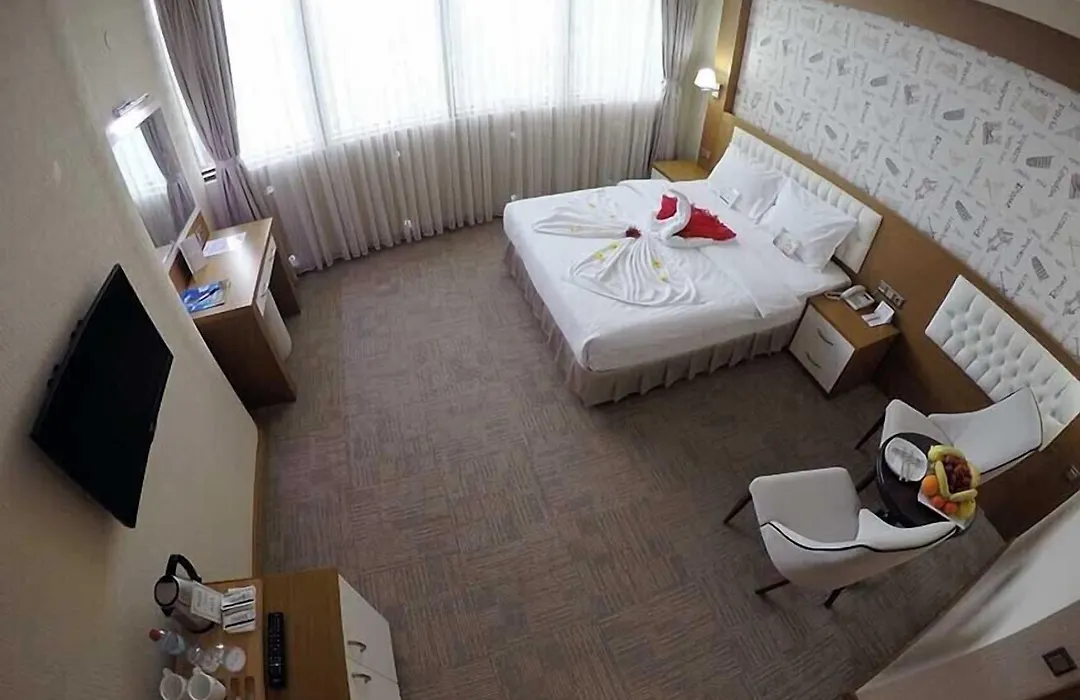 Yol Is Holiday Adana Otel-1