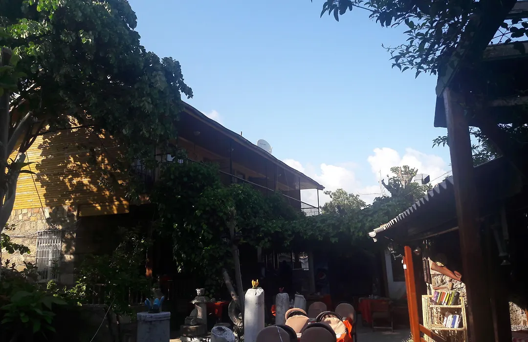 Antonios Motel-1