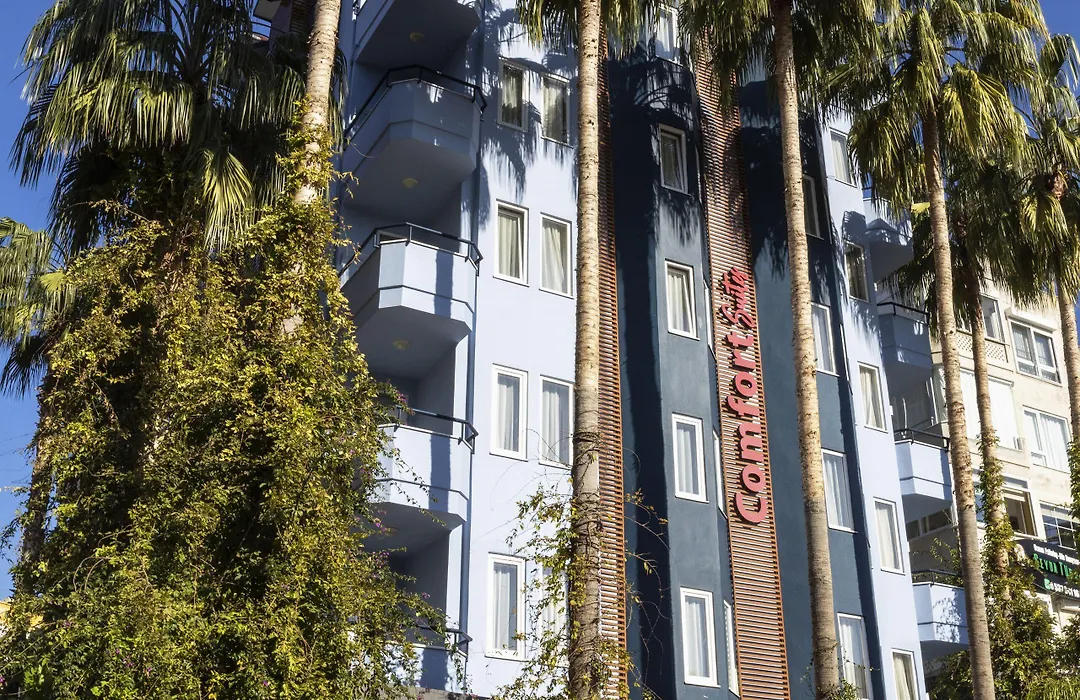 Comfort Suites-1