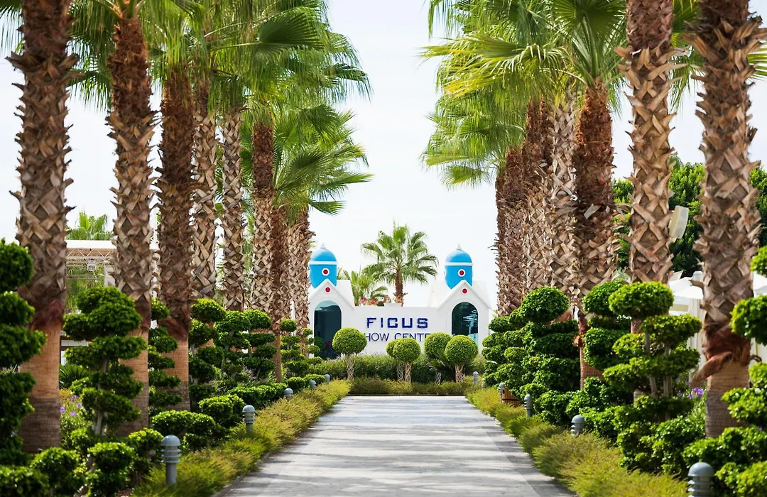 Rubi Platinum Spa Resort & Suites-1