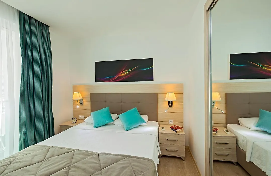 The Room Hotel & Apartments-1