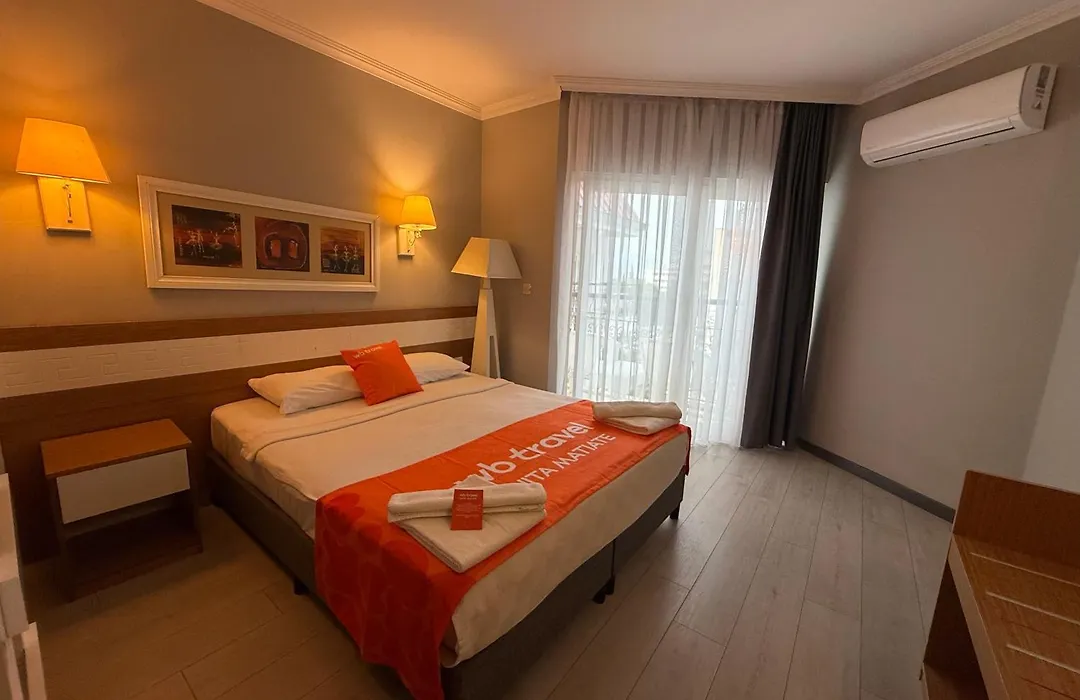 Anita Matiate Hotel-1