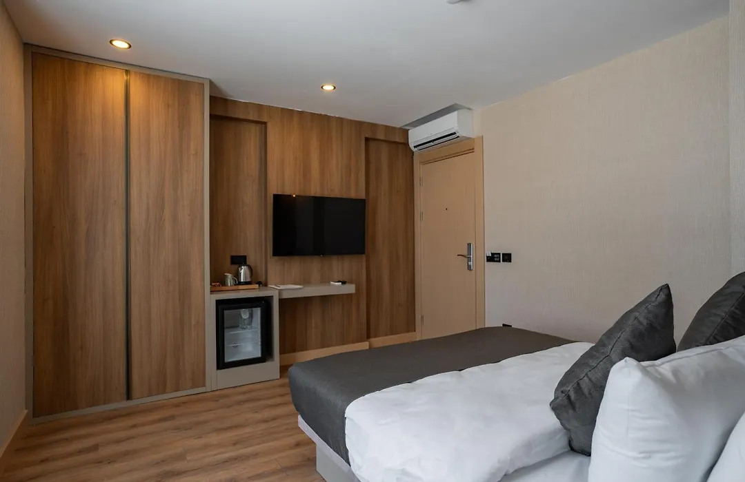 Perast City Hotel-1