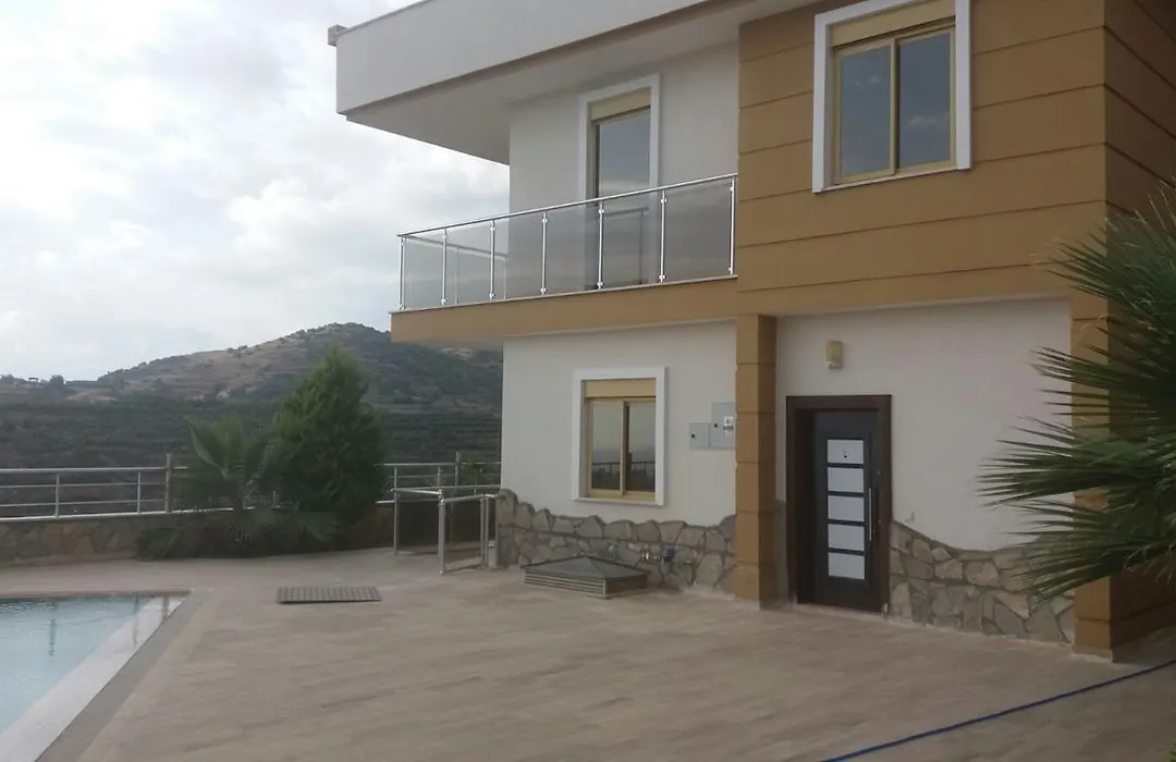 Panaroma Villalari-1