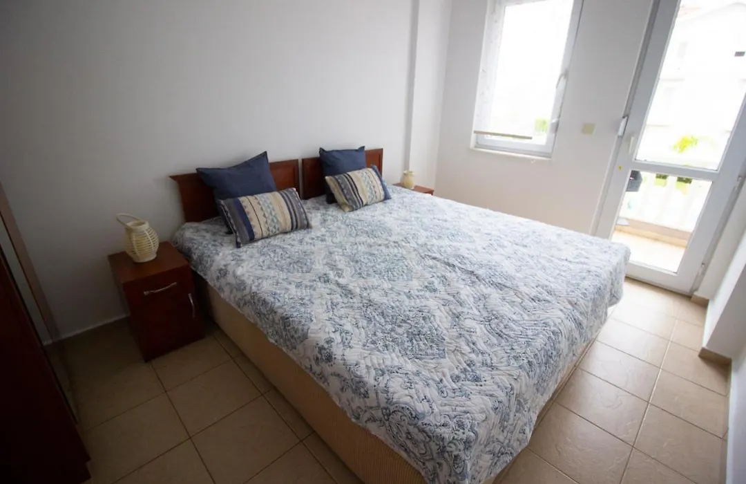 Olympias Court B-1