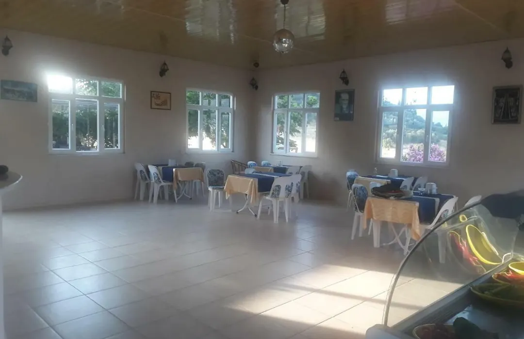 Maniola Hotel Restaurant-1