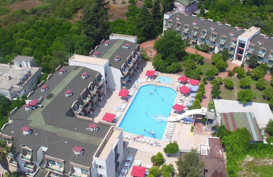Monna Roza Garden Hotel-1