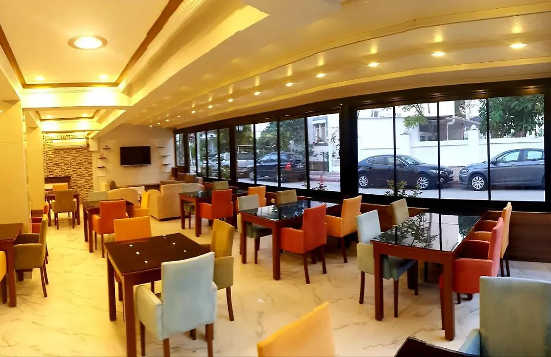 Lavin Garden Hotel-1