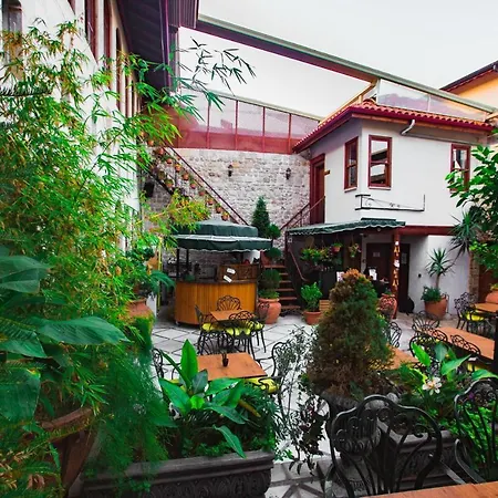 Yesil Ev Cafe & Boutique Hotel-3