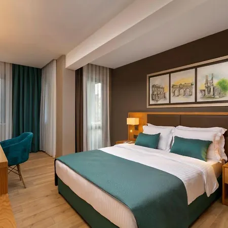 Pukka Hotel-3