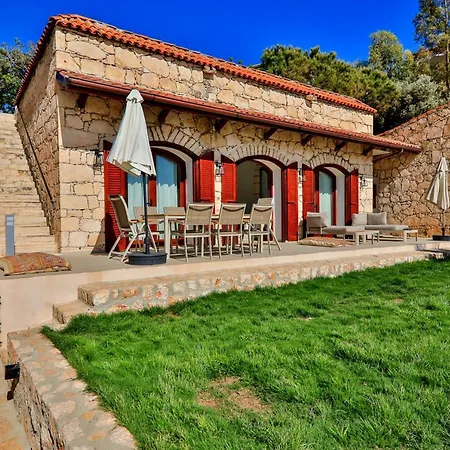 Kale Suites, Heated Pool In Winter, Adults Only-2