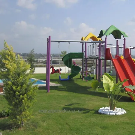 Babylon De Lux 2 Bed Duplex Home Close To Everything With Wonderful Views-2
