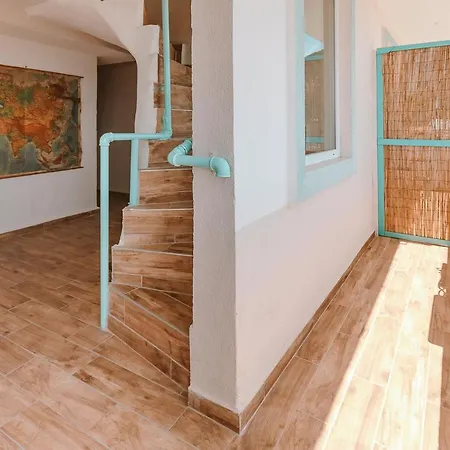 Kuytu Terrace Bed And Breakfast-2