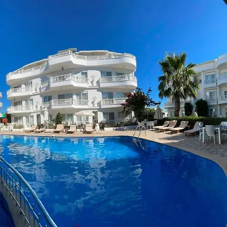 BELKA GOLF RESİDENCE Deluxe apt Poolside BELEK-2