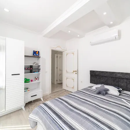 Brand New Villa With Full Amenities-3
