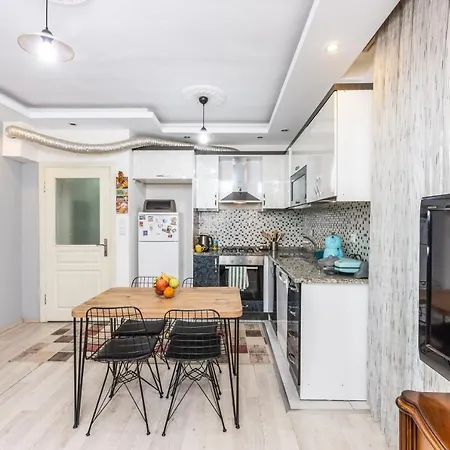 Centrally Located Close To Historical Places-2