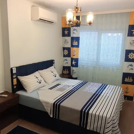 Family Apart-Hotel "2022"- 5-3