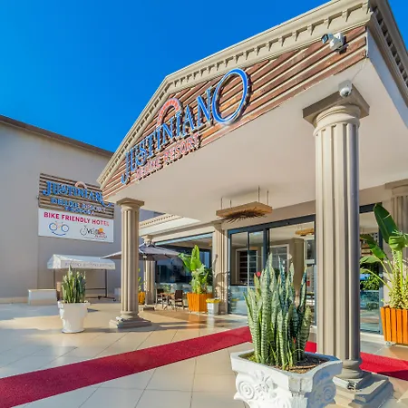 Justiniano Deluxe Resort-2