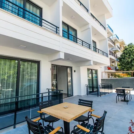Leonis Hotel-2
