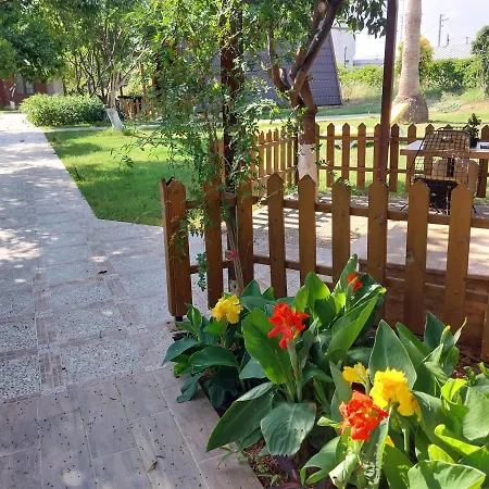 Miss Mandarin Bungalow Evleri-3