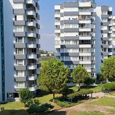 Residance Flat Near By The 5 Stars Hotels-3