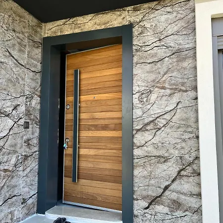 Oezel Havuzlu Ultra Lux Villa-3