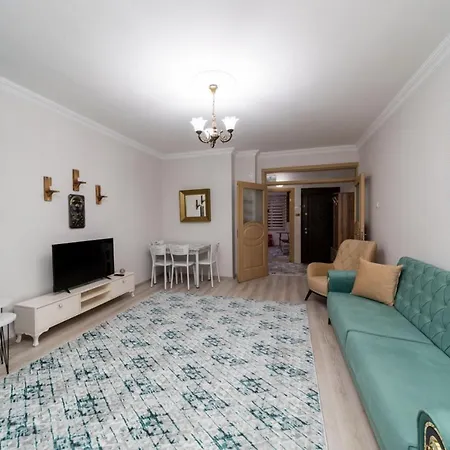 Pleasant Flat With Balcony In Kaleici-2