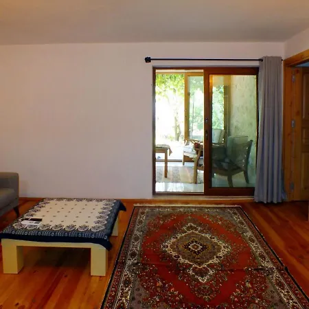 GÜLŞEN APART -Doğa Manzaralı Daire-3
