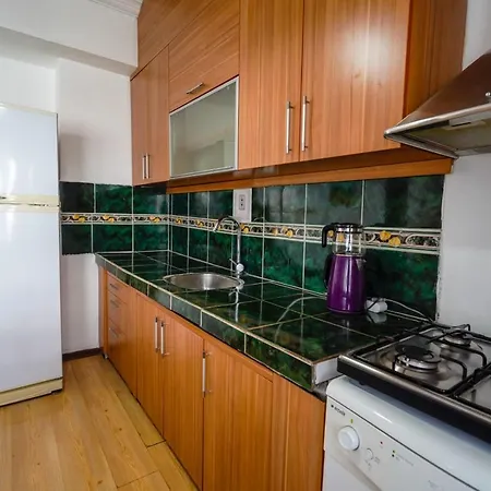 Serene Flat Close To Beach In Muratpasa-2