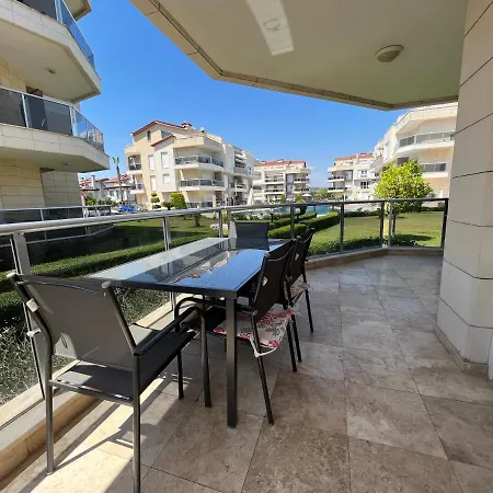 Odyssey Holiday Let 1-2