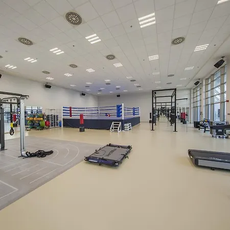 Gloria Sports Arena-2