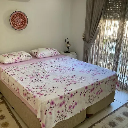 Outstanding 3 Bed Duplex In Popular Gated Community-3
