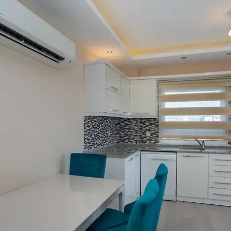 Sea View Apartment By The Sea, Asa Apt-3