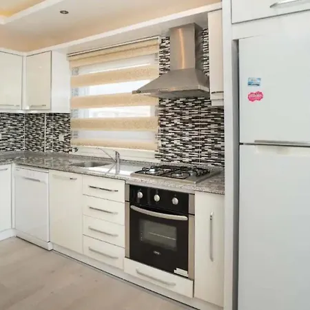 Sea View Apartment By The Sea, Asa Apt-2
