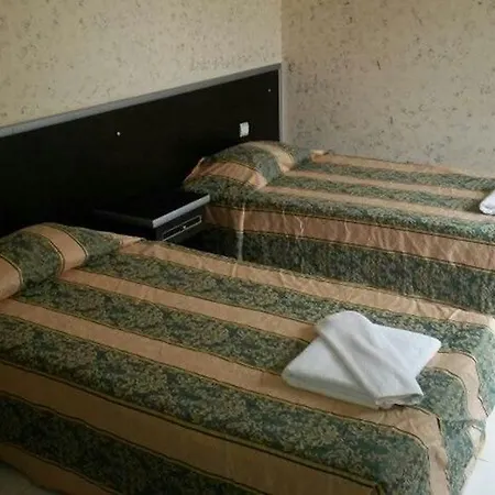 Red Stars Anex Hotel-3