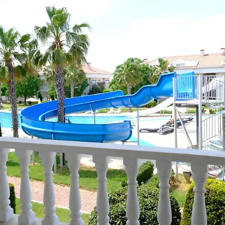 Bluehomes 4 Bedroom Apartment Dublex-2