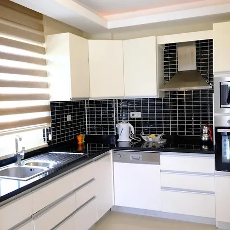Bluehomes Private Pool Villa 4 Bedrooms-3